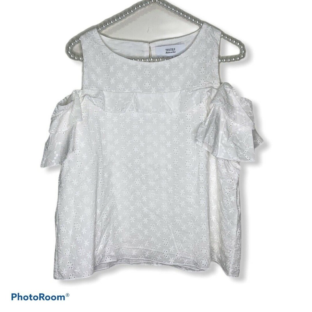 TEXTILE Elizabeth and James white eyelet lace top size medium NEW